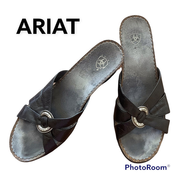 Ariat Women's Wedge Leather Slip On Sandals Sz 8 - Picture 1 of 9
